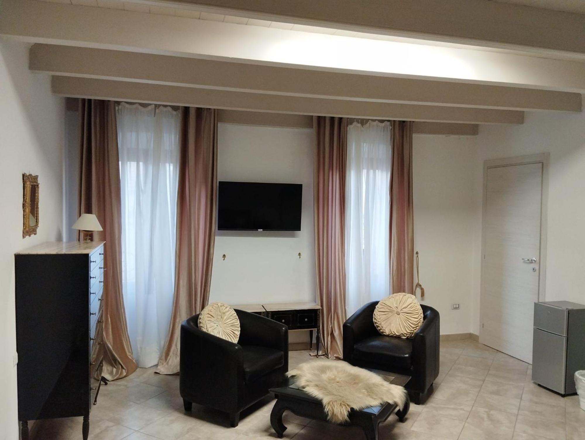 Affittacamere Vicino Al Porto ปอร์โตตอร์เรส ภายนอก รูปภาพ